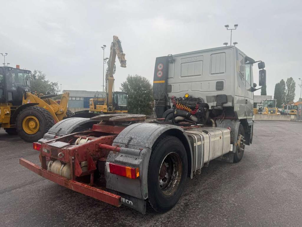 Iveco 520 Foto 3