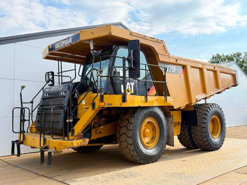 Caterpillar 775F - German Machine / Auto Greasing Foto 1