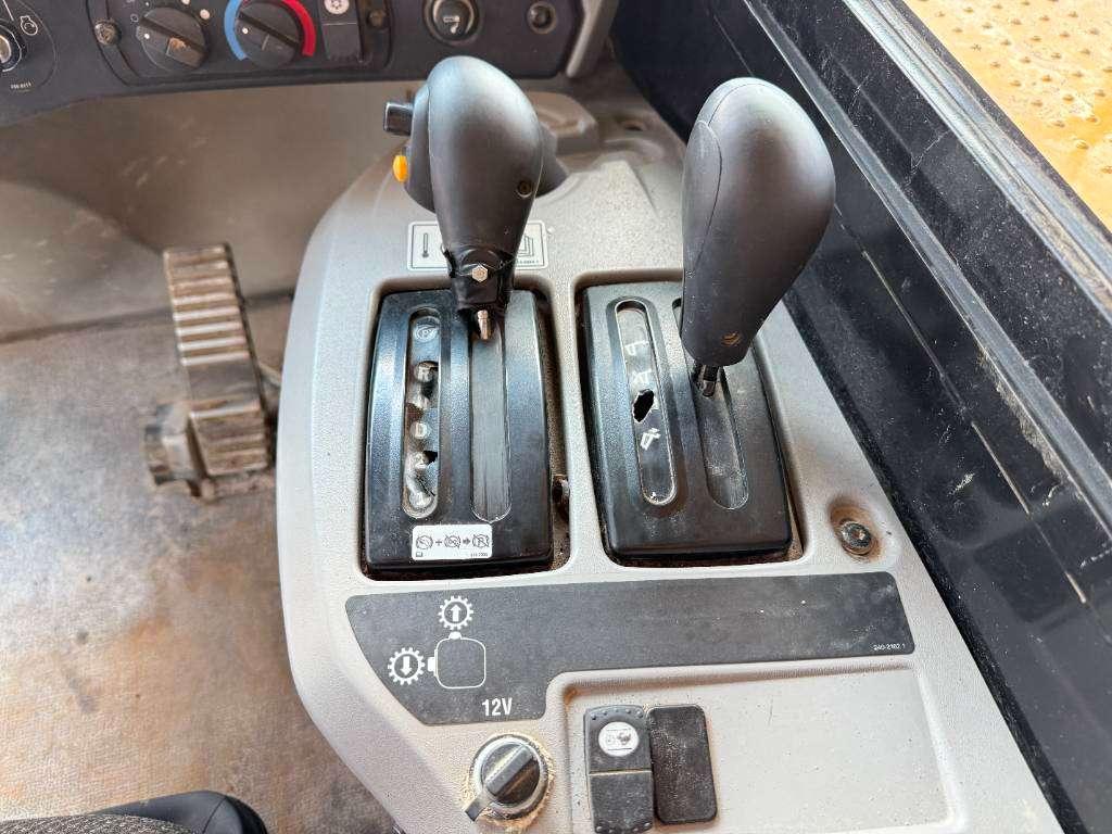 Caterpillar 775F - German Machine / Auto Greasing Foto 11