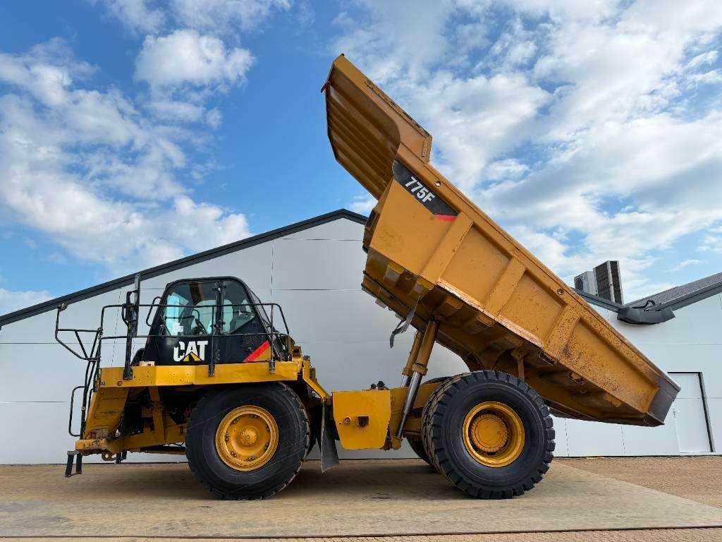 Caterpillar 775F - German Machine / Auto Greasing Foto 15
