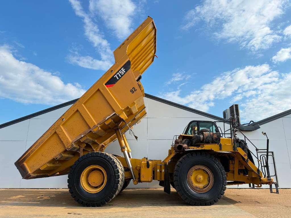 Caterpillar 775F - German Machine / Auto Greasing Foto 19