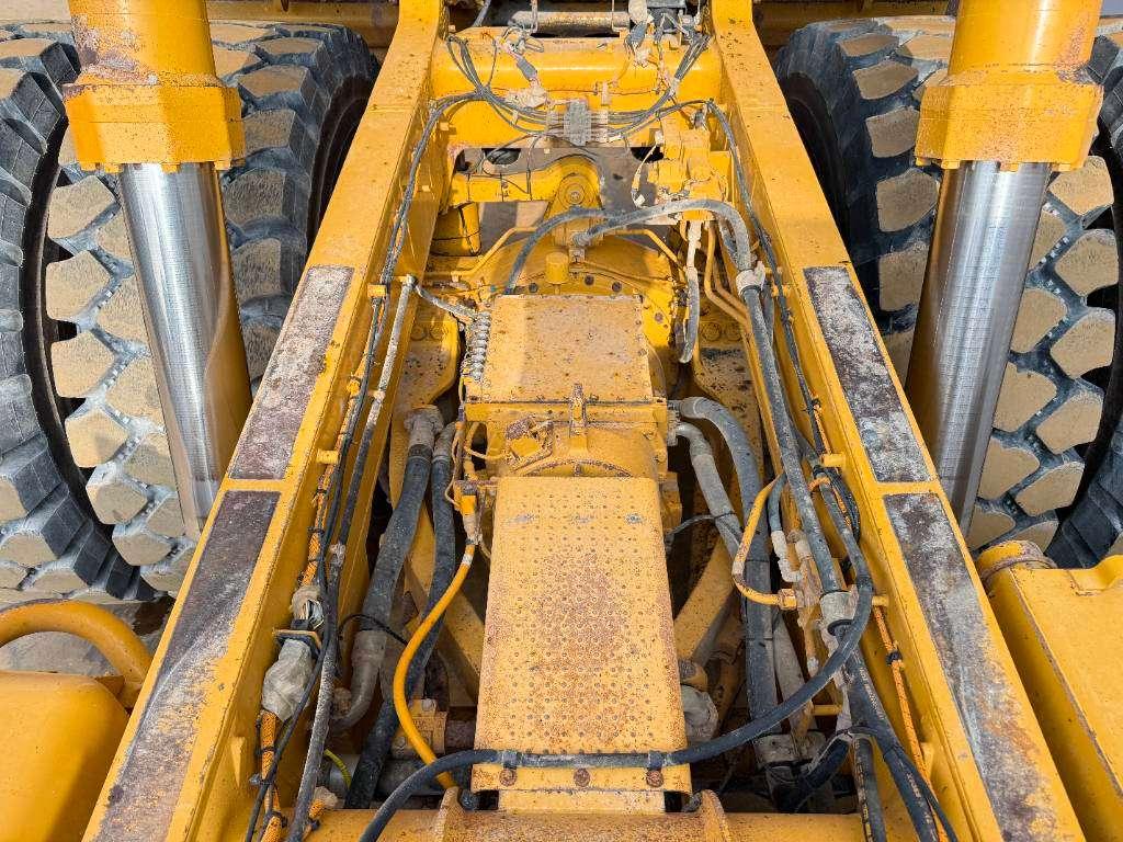 Caterpillar 775F - German Machine / Auto Greasing Foto 25