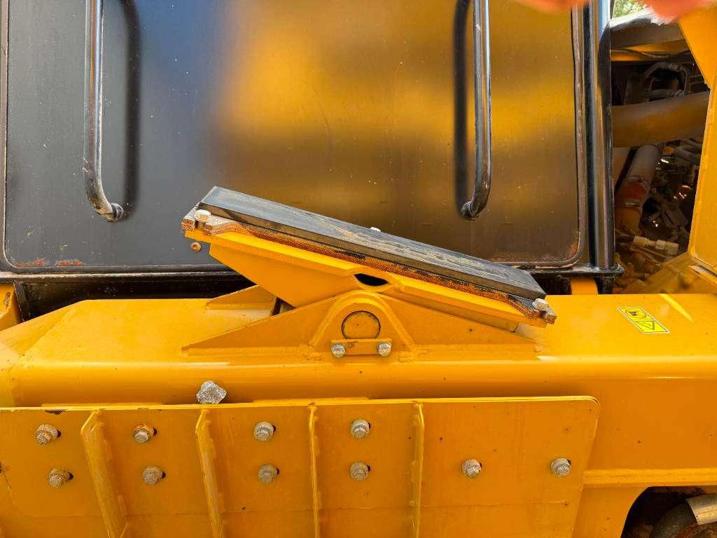 Caterpillar 775F - German Machine / Auto Greasing Foto 28