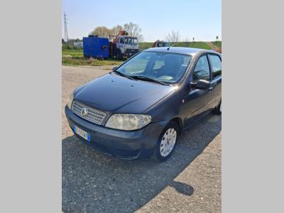 Fiat punto in vendita da Deal Di Balliu Mentor & c. Sas