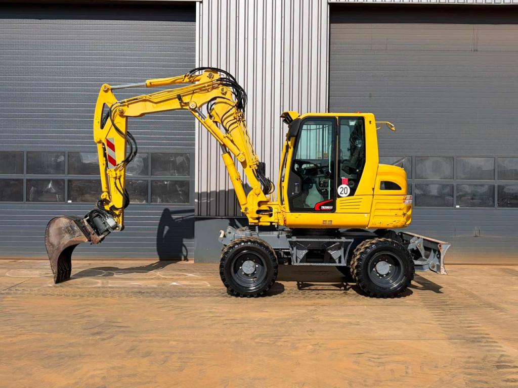 Takeuchi TB295W-1 Foto 1