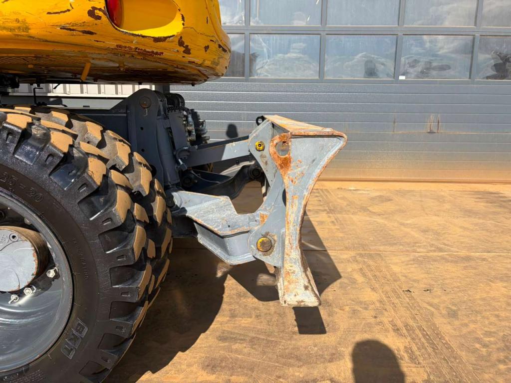 Takeuchi TB295W-1 Foto 17