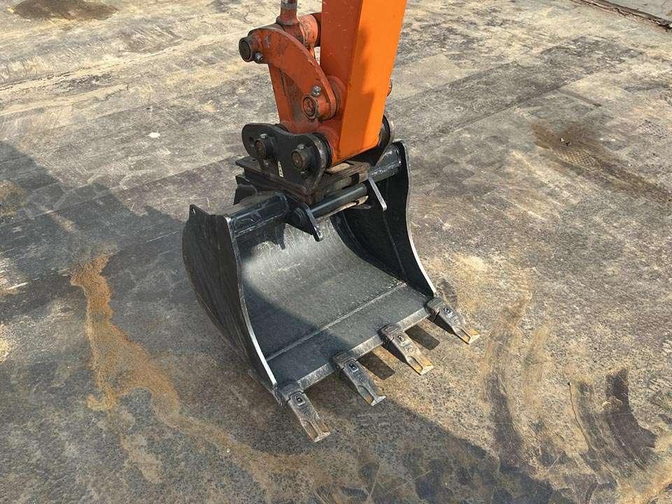 Hitachi ZX19-6 CR Foto 8
