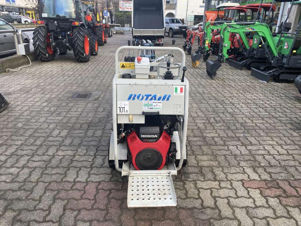 Rotair Rampicar R 80 - Braccio Multifunzione e Trincia Foto 13