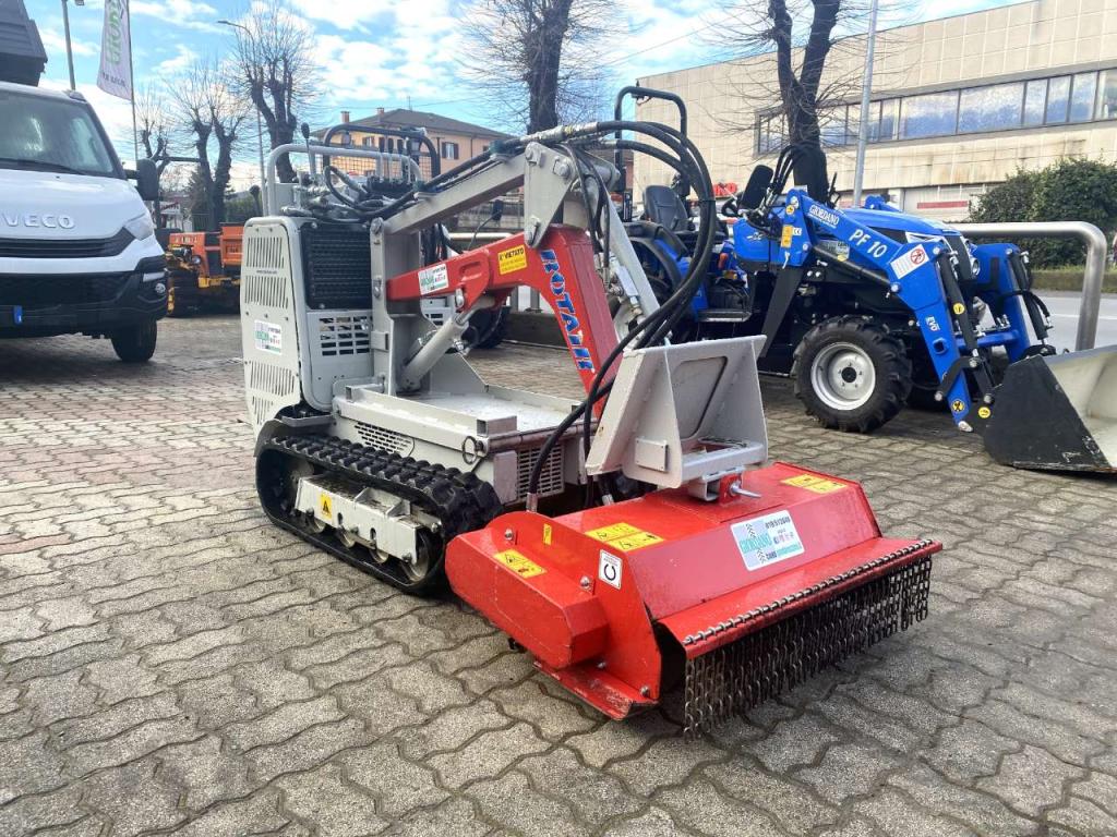 Rotair Rampicar R 80 - Braccio Multifunzione e Trincia Foto 8