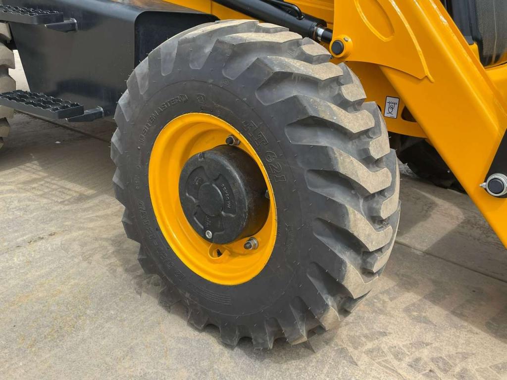 JCB 3DX 4x4 A/C Hammerlines Foto 16
