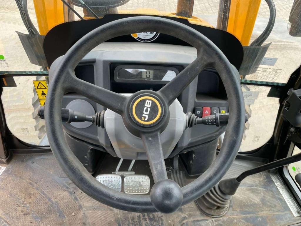 JCB 3DX 4x4 A/C Hammerlines Foto 20