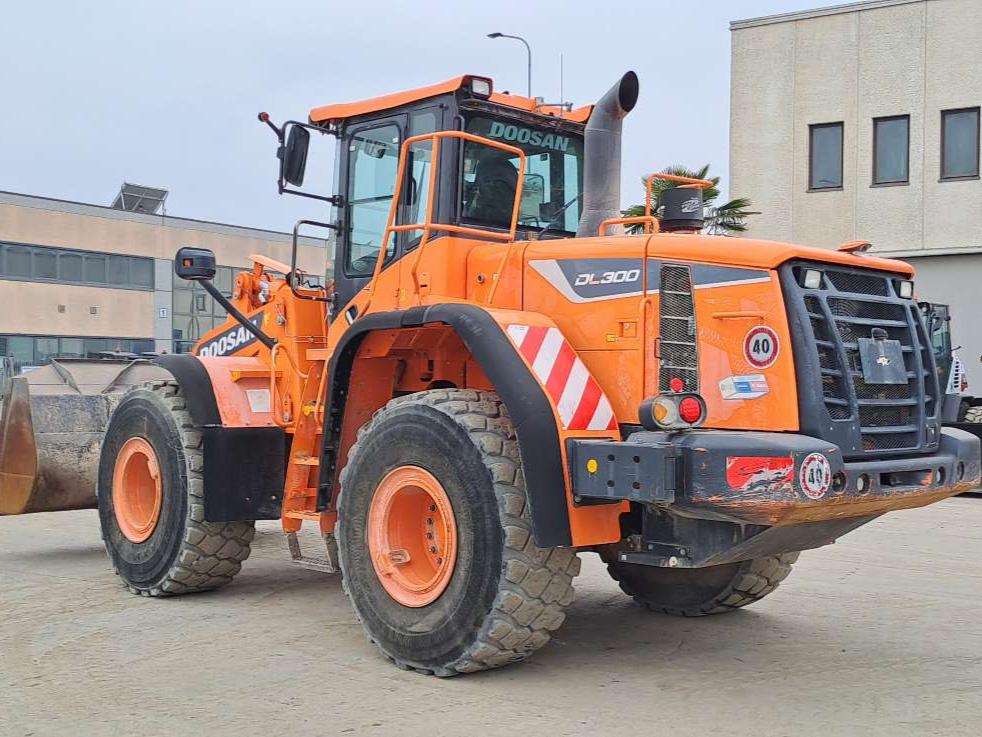 Doosan DL300-5 Foto 3