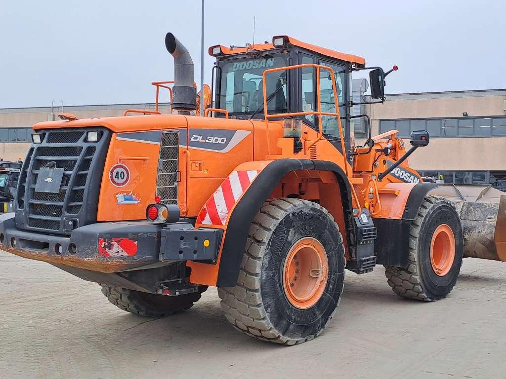 Doosan DL300-5 Foto 5
