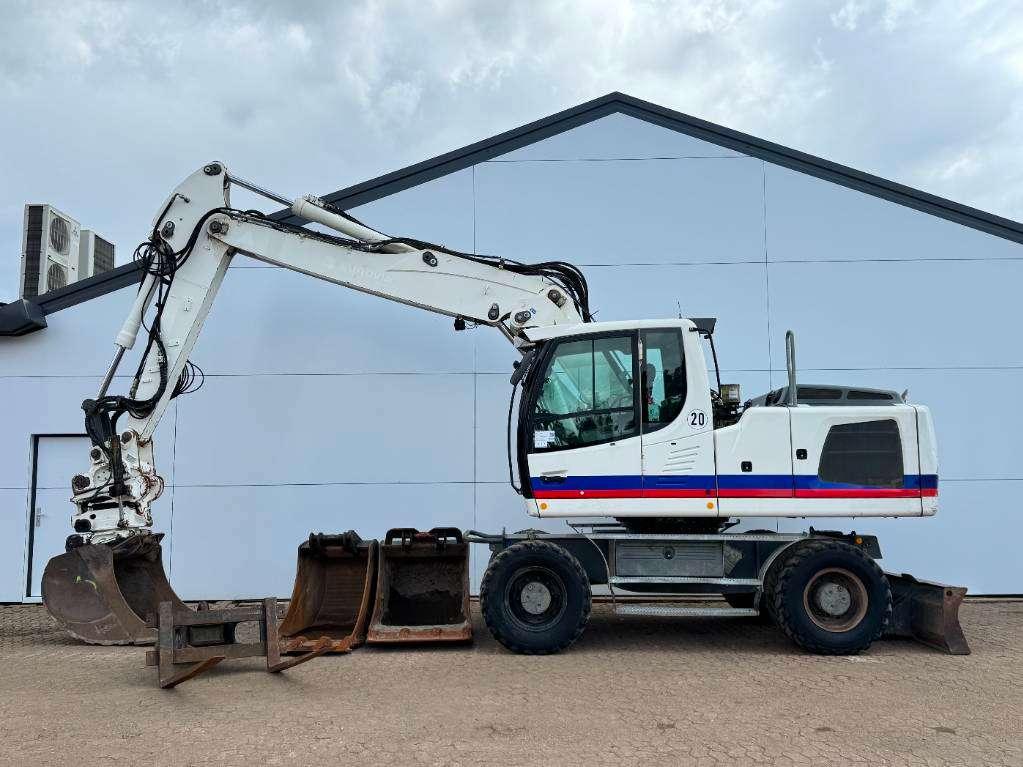 Liebherr A920 - Wimmer Tiltrotator / Triple Boom Foto 1