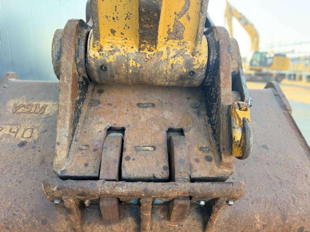 Caterpillar 352F Foto 19