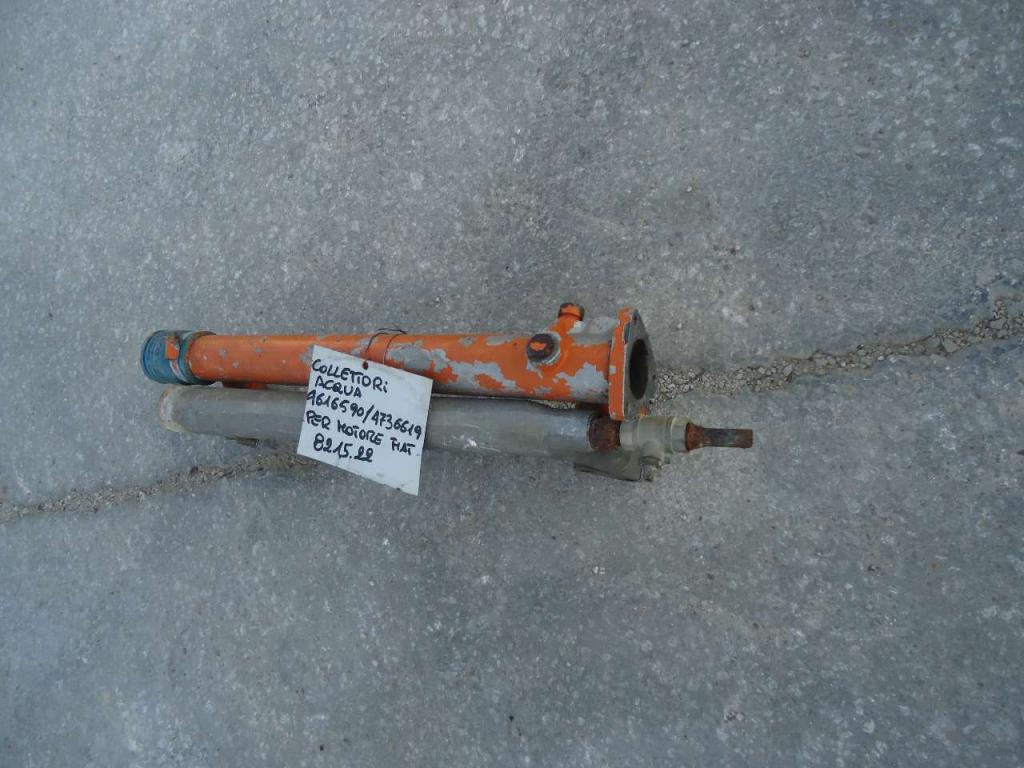 Collettore acqua per MOTORE FIAT 8215.22 (CODICE 4616590- 4736619) Foto 2