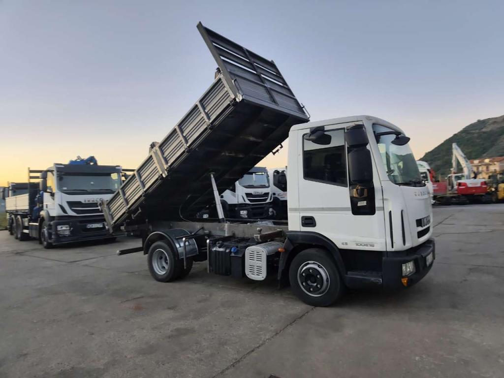 Iveco EUROCARGO 100E18 Foto 27