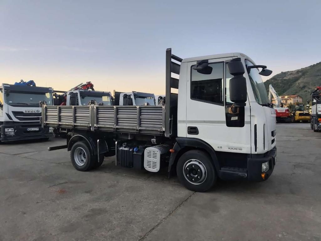 Iveco EUROCARGO 100E18 Foto 8