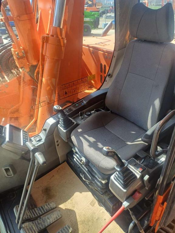Doosan DX140LCR-3 Foto 7