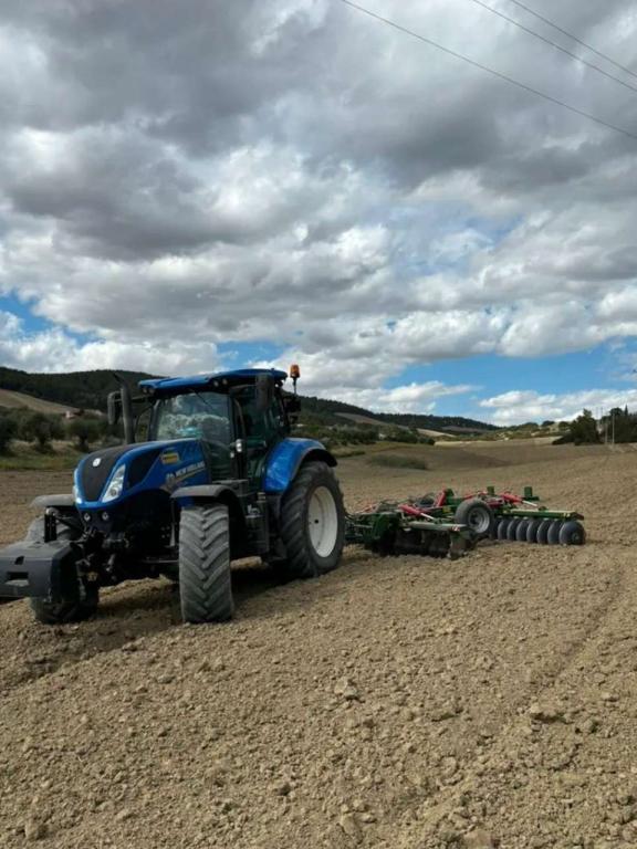 New Holland T 7.225 Foto 6