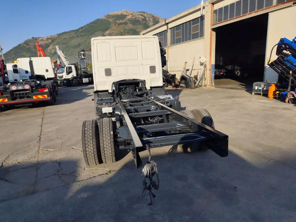 Iveco EUROCARGO 100E18 Foto 18