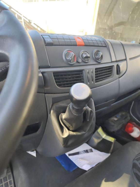 Iveco EUROCARGO 100E18 Foto 3