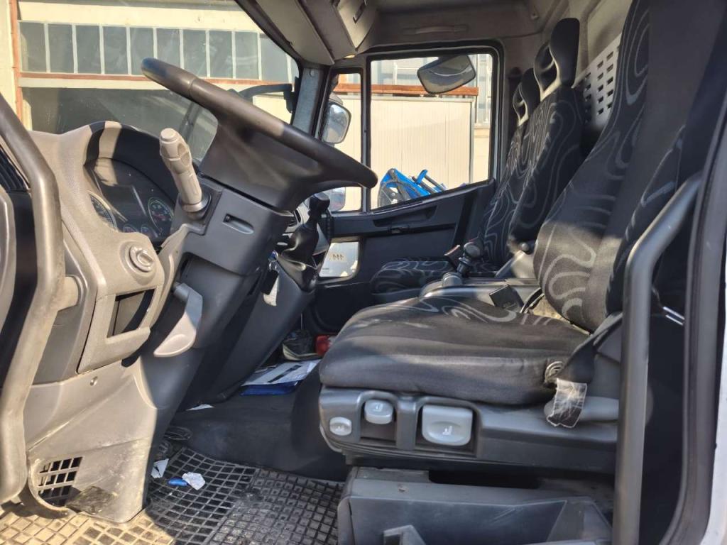 Iveco EUROCARGO 100E18 Foto 5