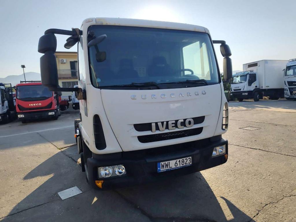 Iveco EUROCARGO 100E18 Foto 9
