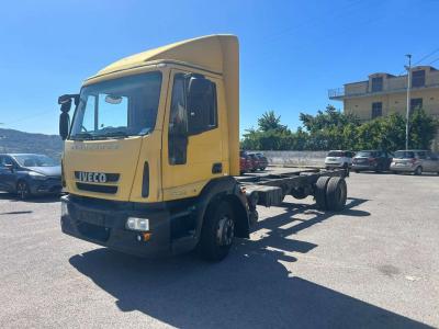 Iveco EUROCARGO 120E28P in vendita da Procida Macchine S.r.l.