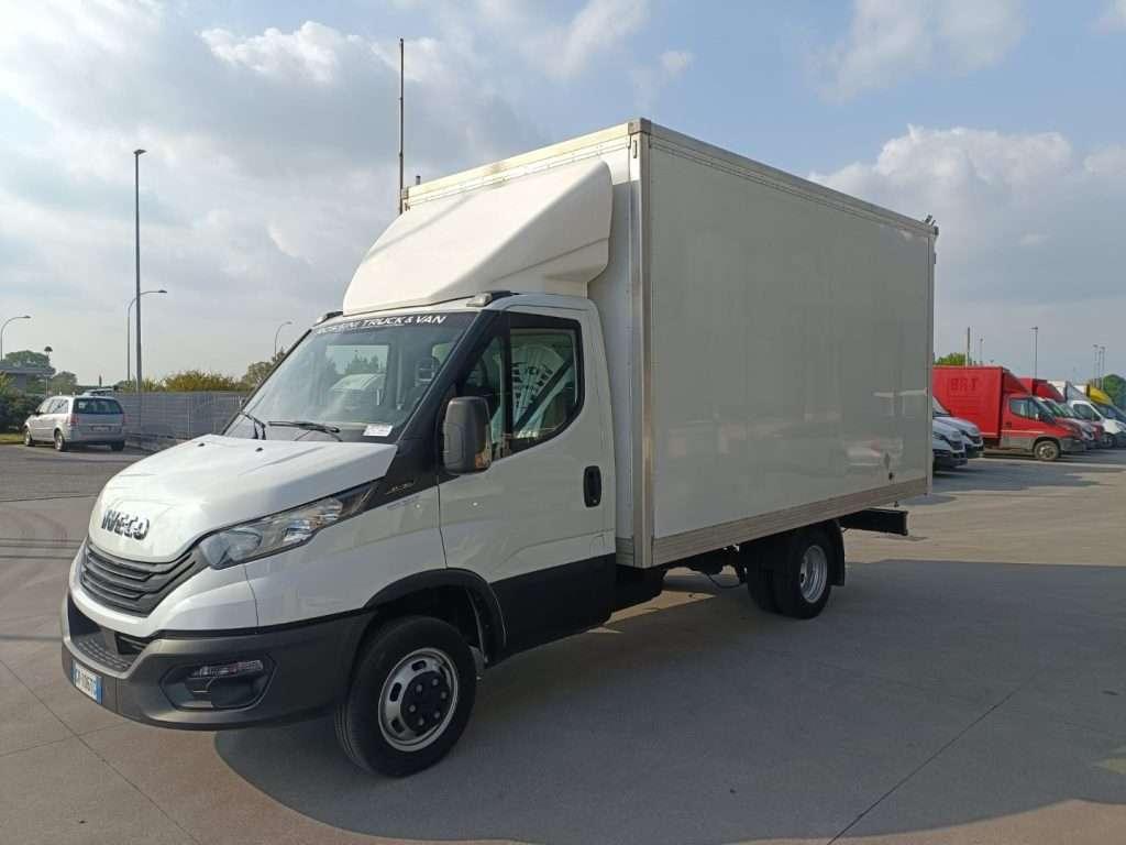Iveco Daily Foto 3
