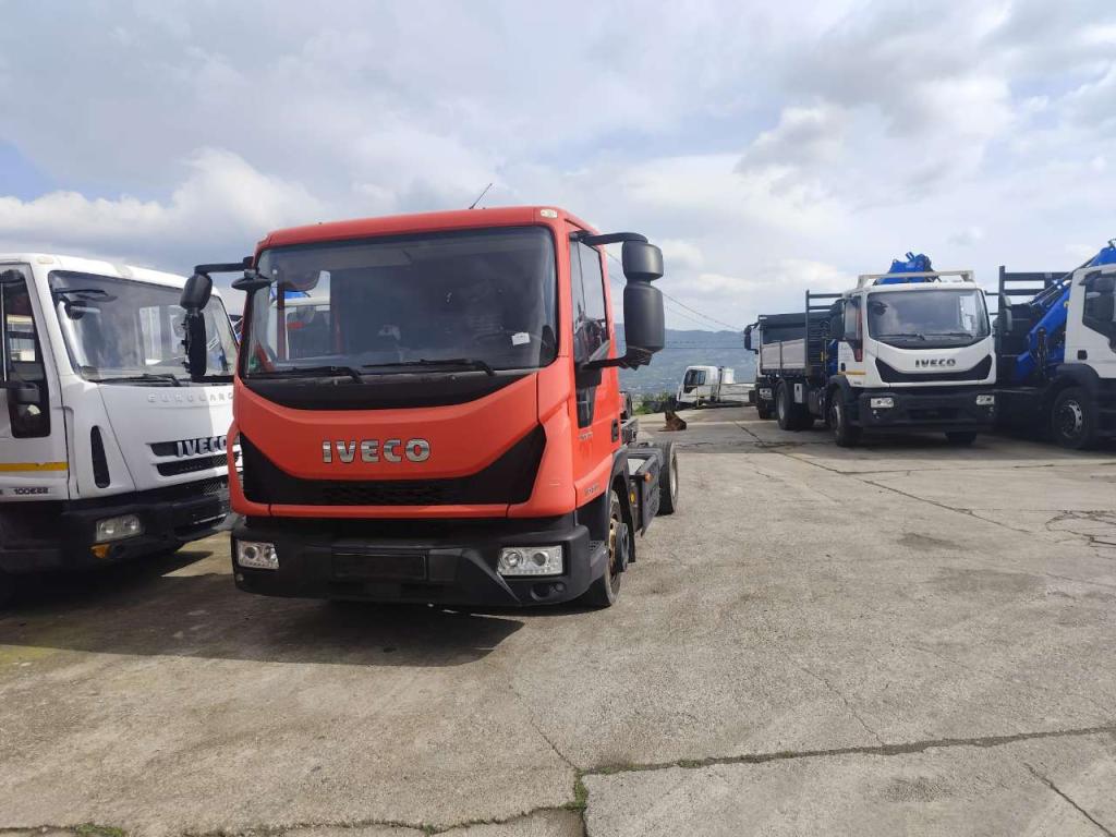 Iveco EUROCARGO 80-190 Foto 2