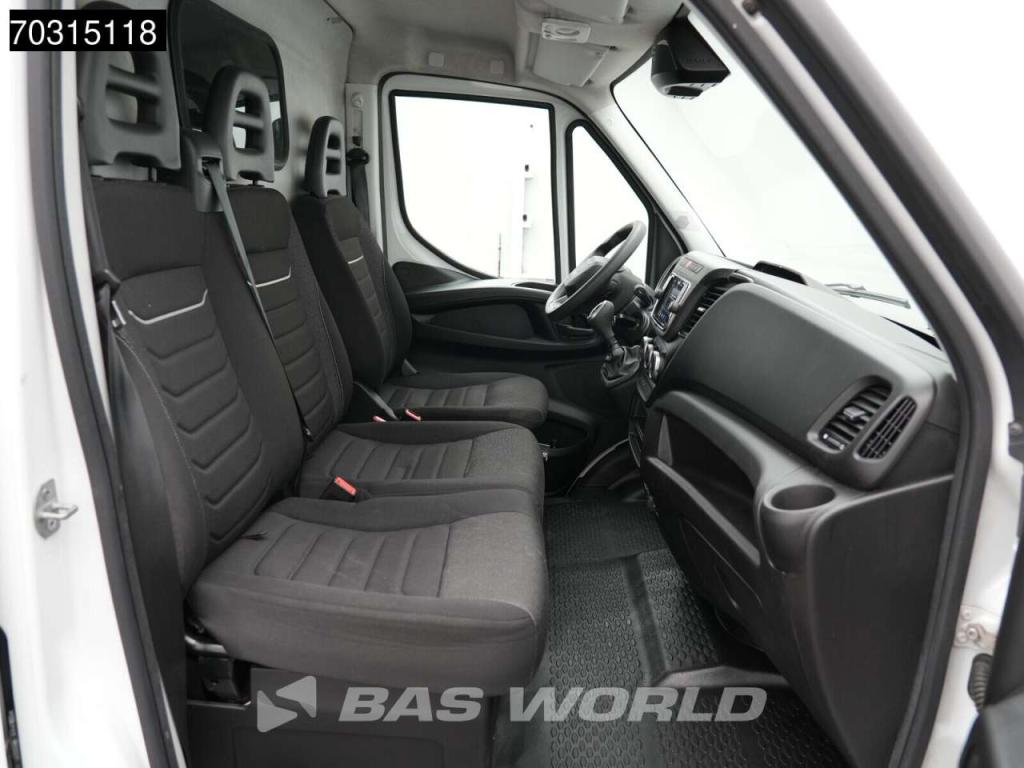 Iveco Daily 35S16 Automaat L3H2 Airco Camera Parkeersensoren 3,5t Trekgewicht Euro6 L3 Airco Foto 14