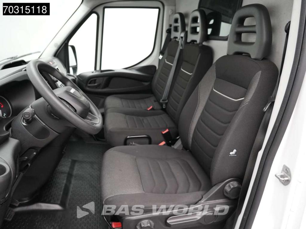 Iveco Daily 35S16 Automaat L3H2 Airco Camera Parkeersensoren 3,5t Trekgewicht Euro6 L3 Airco Foto 3