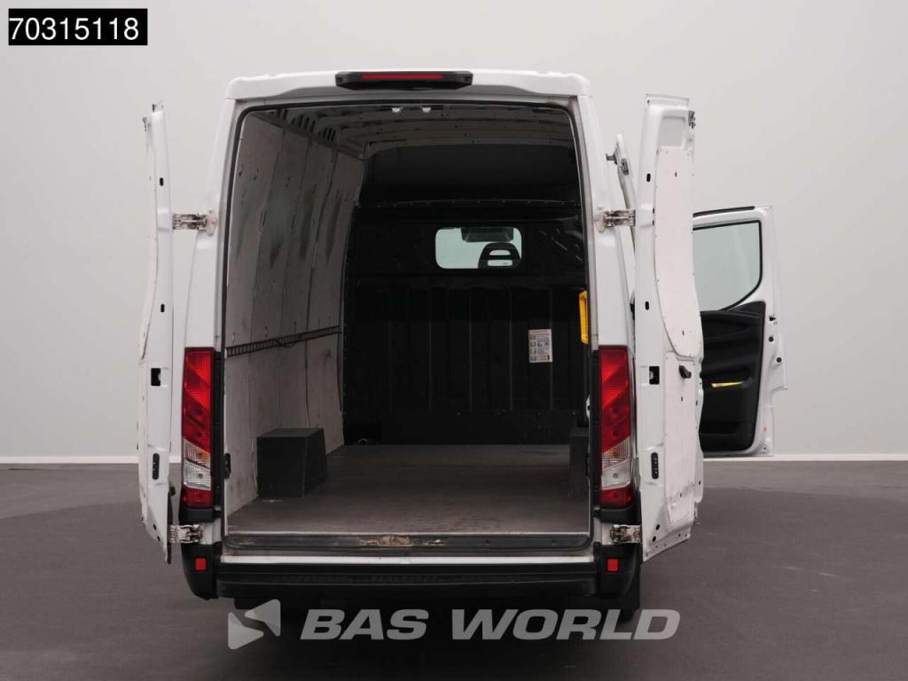Iveco Daily 35S16 Automaat L3H2 Airco Camera Parkeersensoren 3,5t Trekgewicht Euro6 L3 Airco Foto 9