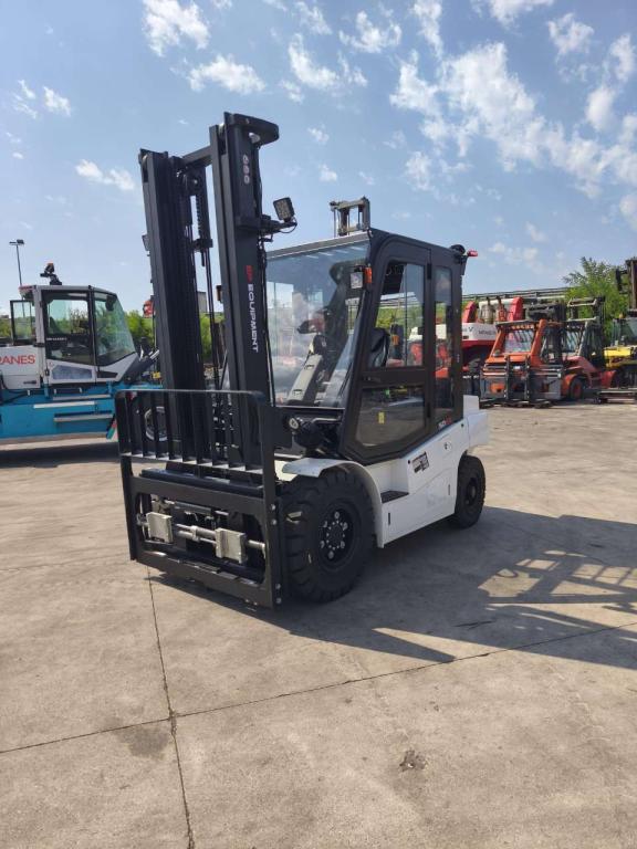 EP Equipment EFL503-HV-6 Foto 1