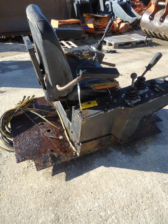 Banco / Pedana di comando per Fiat Allis FE 18 Foto 1