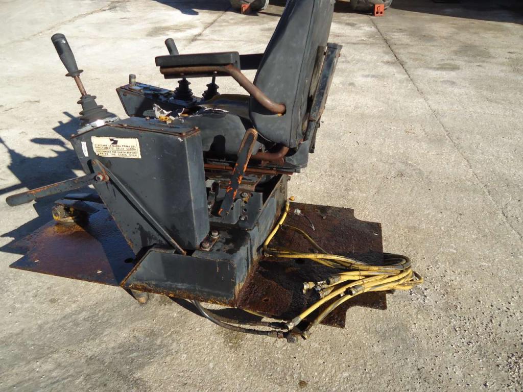 Banco / Pedana di comando per Fiat Allis FE 18 Foto 2