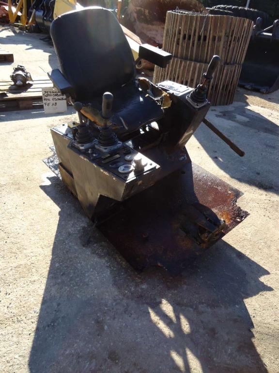 Banco / Pedana di comando per Fiat Allis FE 18 Foto 3