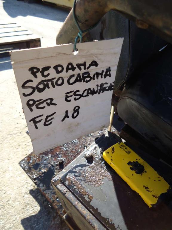 Banco / Pedana di comando per Fiat Allis FE 18 Foto 6