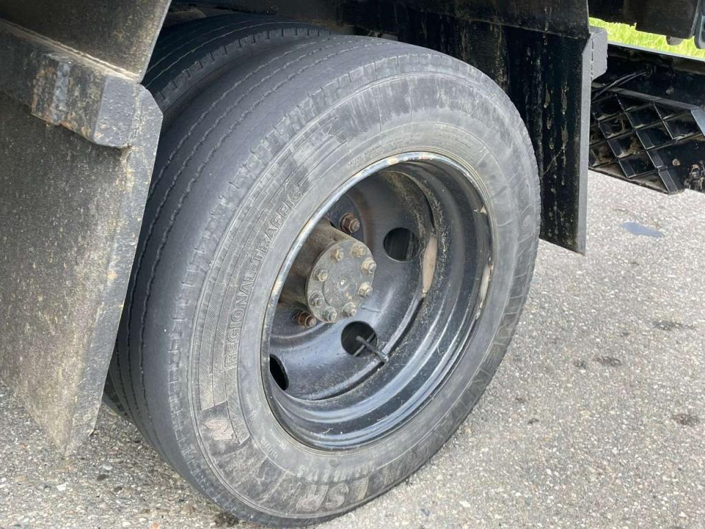 Mercedes-Benz 4x2 809D Foto 15