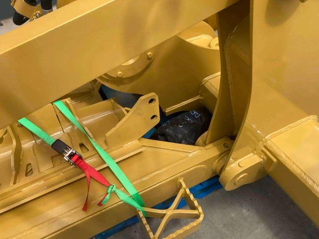 Caterpillar D6 NG Foto 6