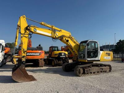 New Holland E215