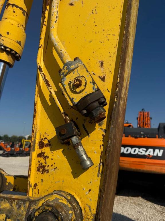 New Holland E215 Foto 6