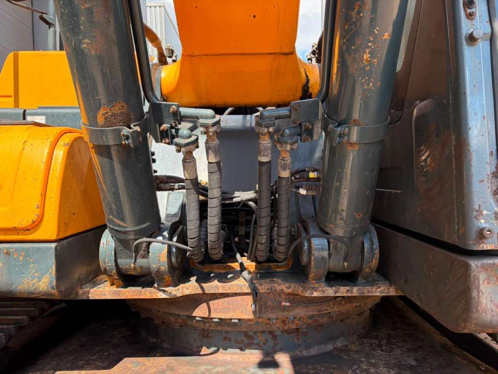 Hyundai HX330 Foto 10