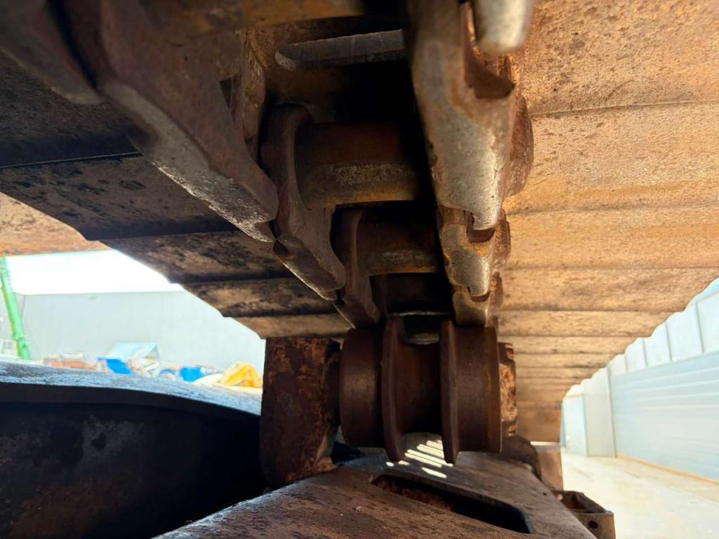 Hyundai HX330 Foto 18