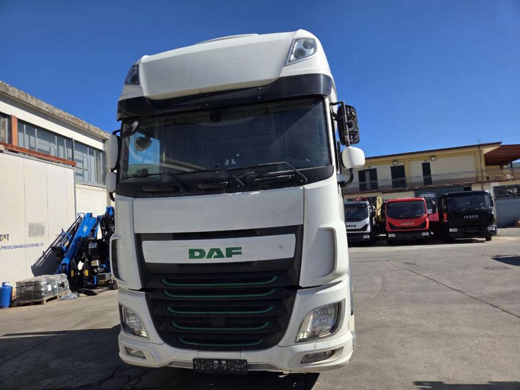 Iveco XF 440 Foto 2