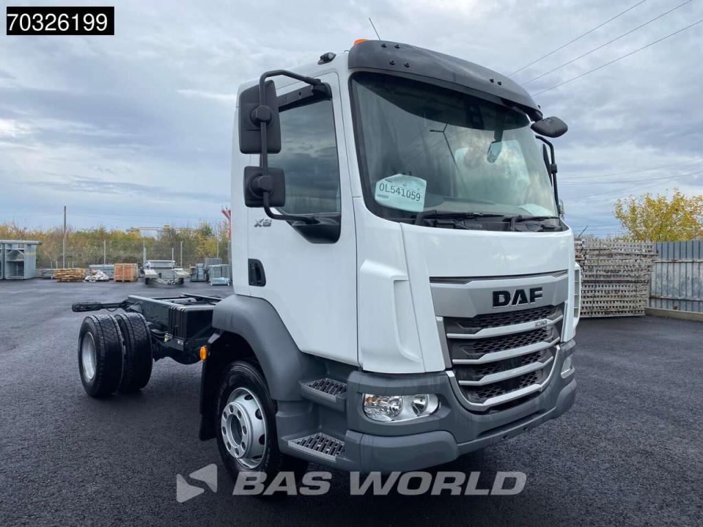 Daf XB 230 4X2 Foto 3