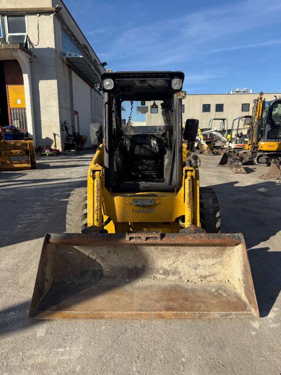 Komatsu SK815 Turbo Foto 5