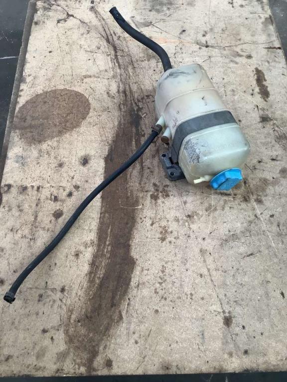 Vaschetta liquido radiatore per Kalmar LMV 12-600 Foto 3
