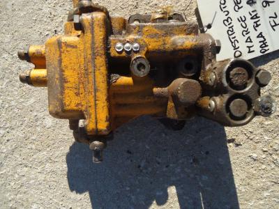 Distributore marce per Fiat Allis FL9 in vendita da OLM 90 Srl